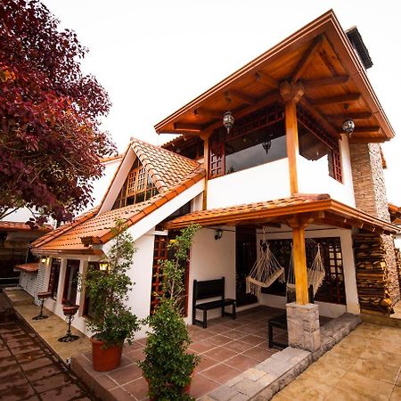 Hostal Dulce Hogar Latacunga Exterior photo